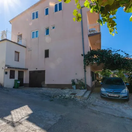 Put Sv Ane Ii Trogir
